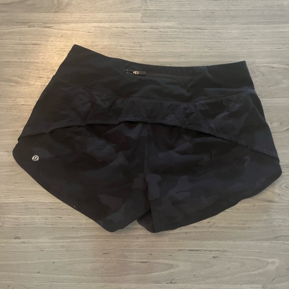 Lululemon Camo Size 8 Speed Ups - Picture 2 of 2